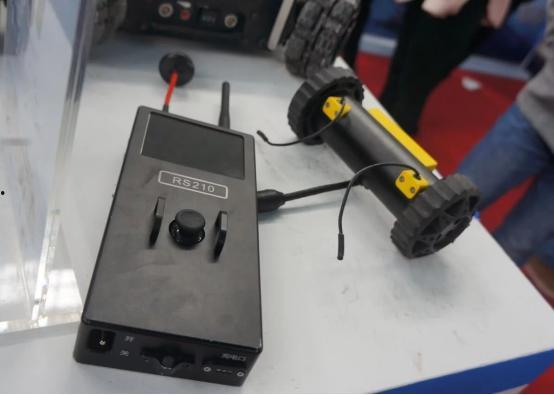 国产机器人发明视频,揭秘前沿科技与智能未来