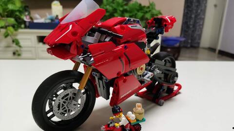国产乐高杜卡迪拼装视频,杜卡迪摩托车拼装视频大揭秘