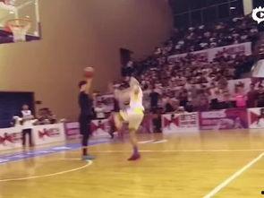 国产扣篮王视频完整版,巅峰对决，空中盛宴