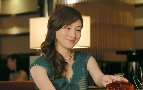国产美女下海兼职视频,国产美女投身兼职背后的真实故事